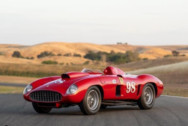 Wechselte bei der Auktion während der Monterey Car Week 2022 für 22,005 Millionen US-Dollar den Besitzer: 1955er Ferrari 410 Sport Spider by Scaglietti.  Foto: Autoren-Union Mobilität//RM Sotheby`s